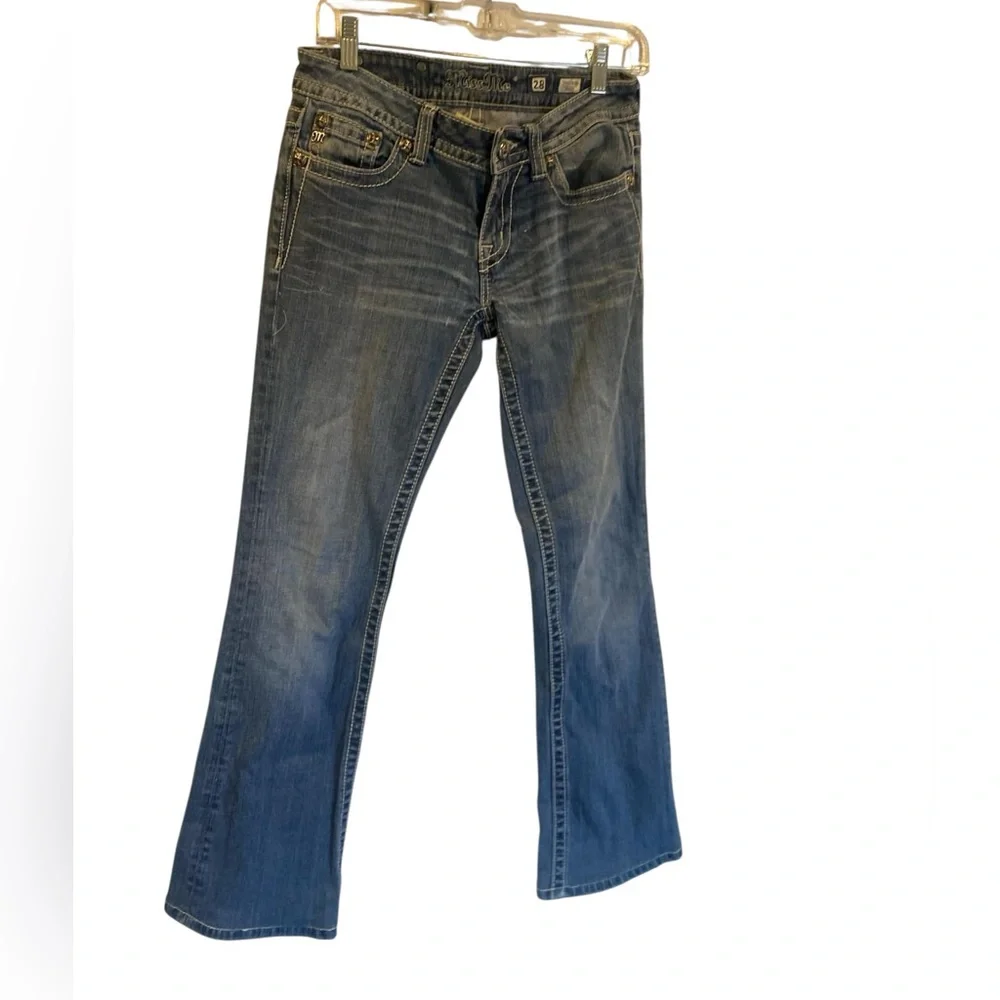 Miss Me bootcut jeans MEDIUM WASH Size 28